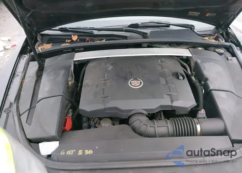 2011 Cadillac Cts Luxury z USA, uszkodzony, nr VIN 1G6DG5EYXB0156237